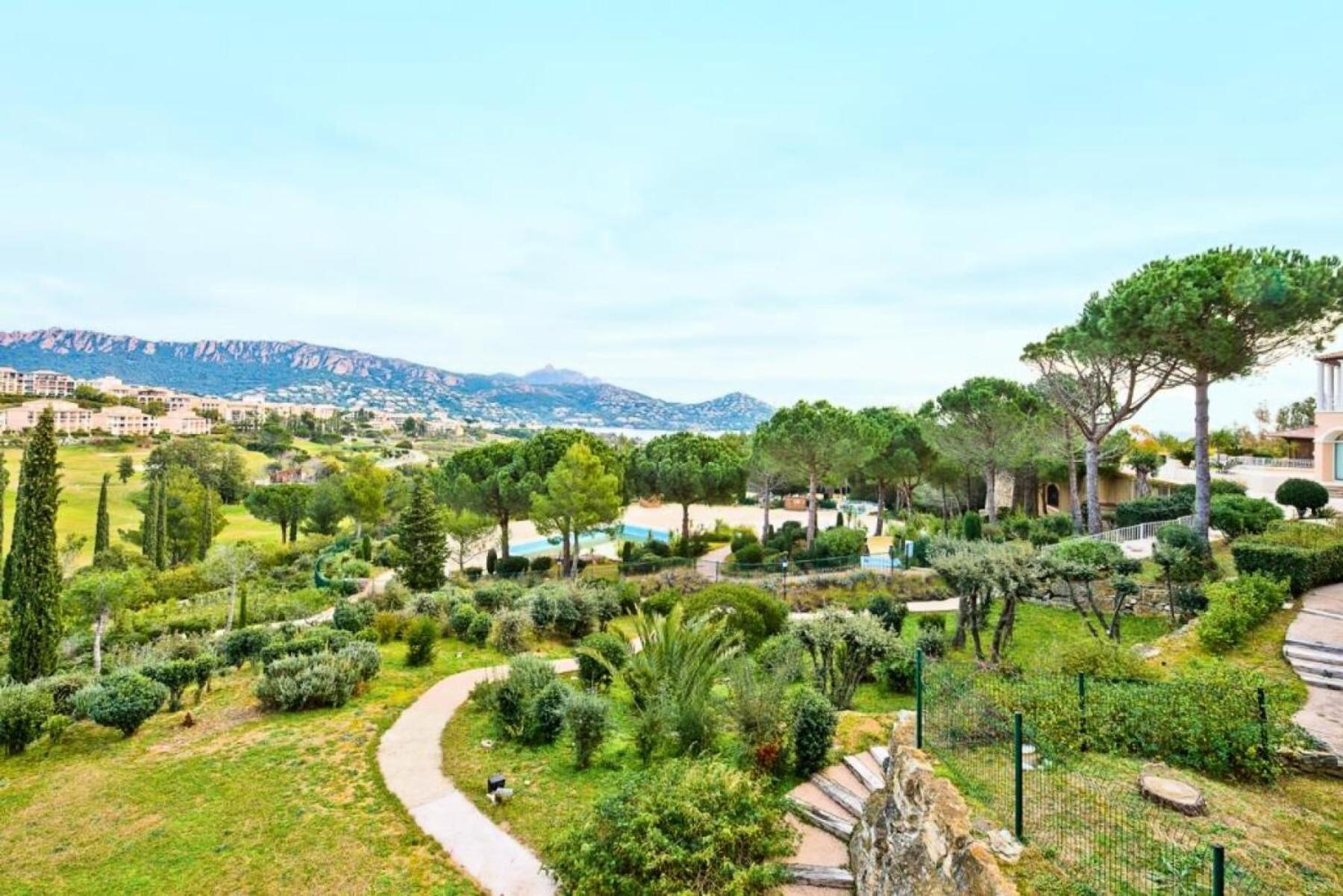 Residence Le Hameau De Cap Esterel - Maeva Home - Appartement 2 Pieces 5 Personnes - Selection Mae-1109 Saint-Raphaël Exteriér fotografie